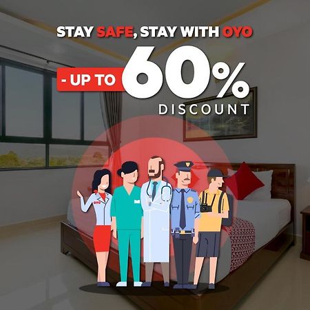 OYO 1568 Stasiun KA Cirebon Residence Exterior foto